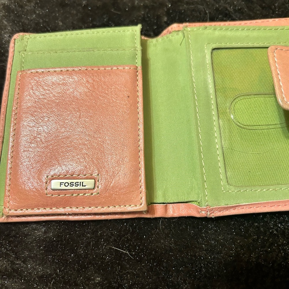 Pink Fossil wallet - Picture 3 of 4